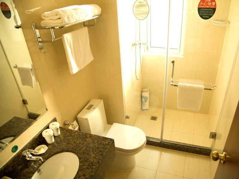 Greentree Inn Guangdong Shenzhen Huaqiangbei Express Hotel Εξωτερικό φωτογραφία